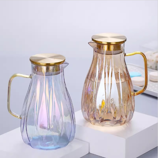 หม้อแก้วขนาดใหญ่ที่มีความจุในรูปแบบต่าง ๆ