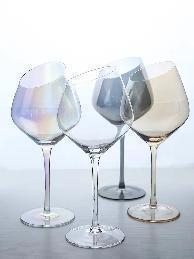 การใช้แก้วน้ำ